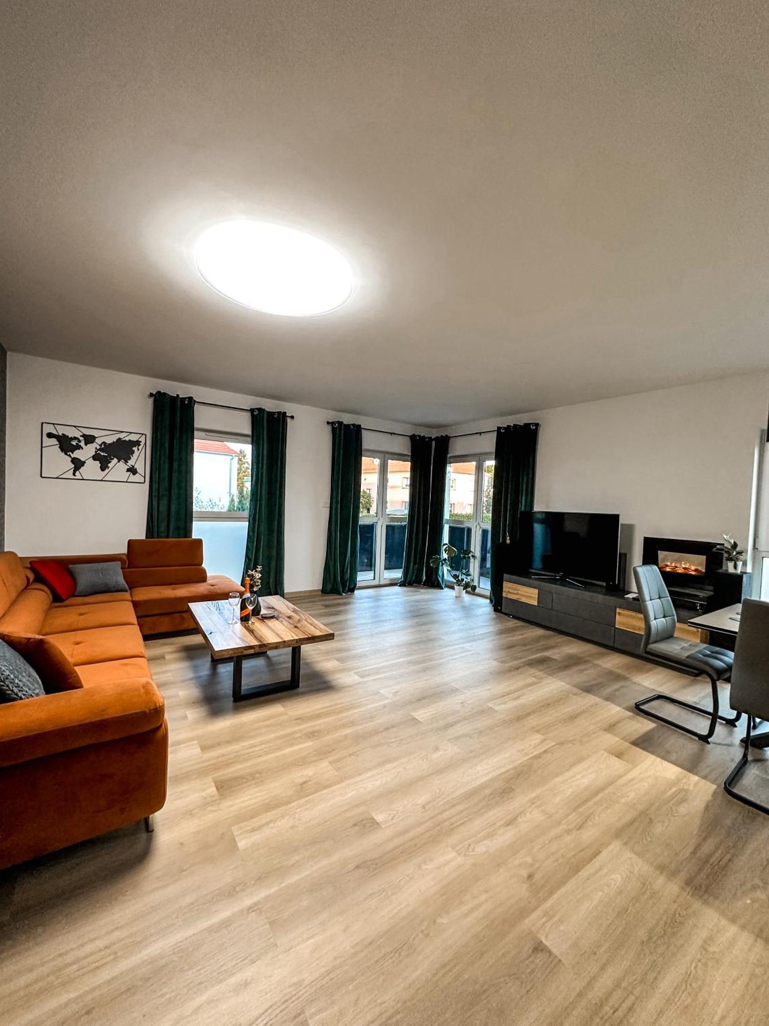 Apartament Wierzbowy Еленя-Гура Экстерьер фото