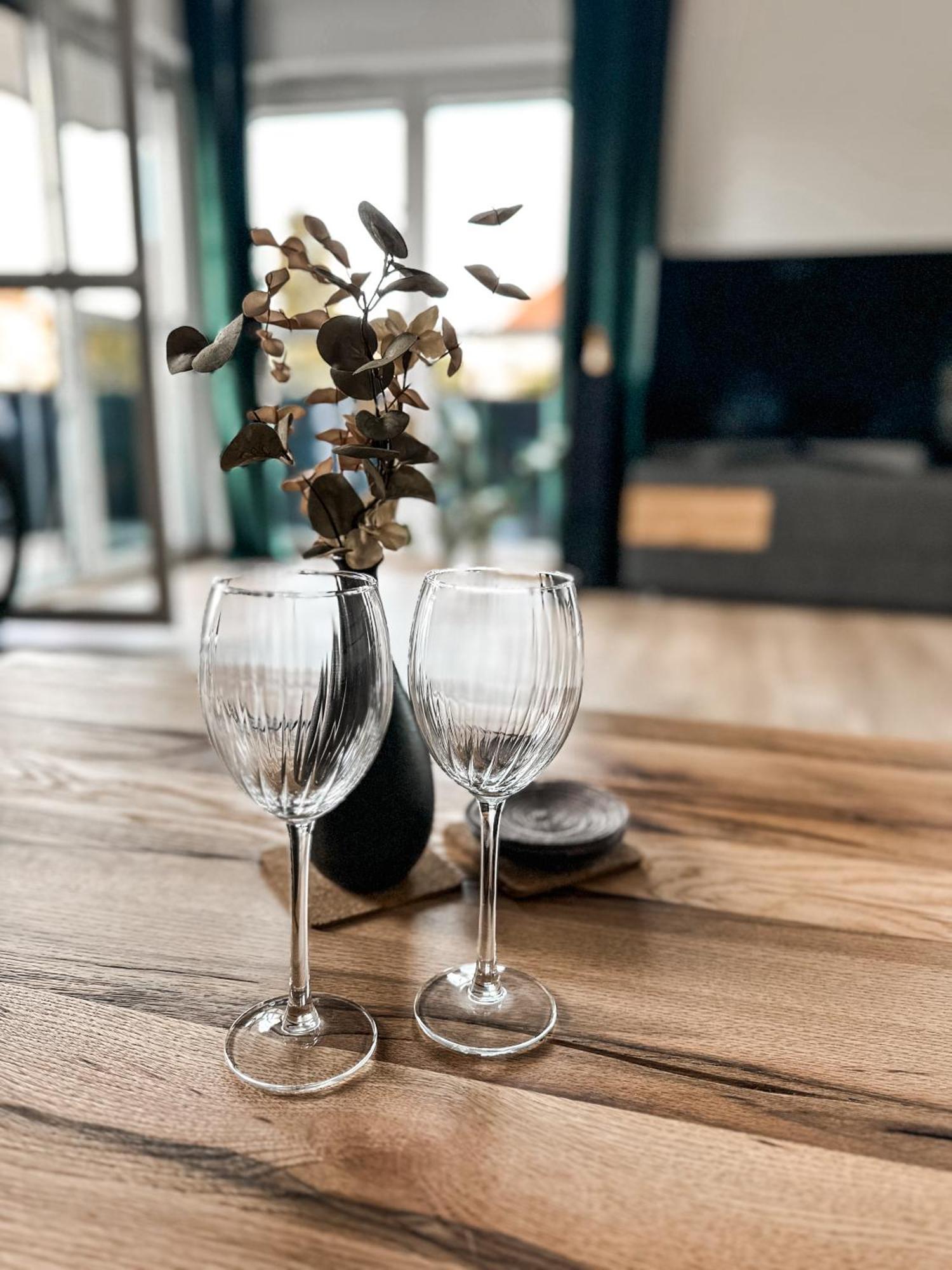 Apartament Wierzbowy Еленя-Гура Экстерьер фото